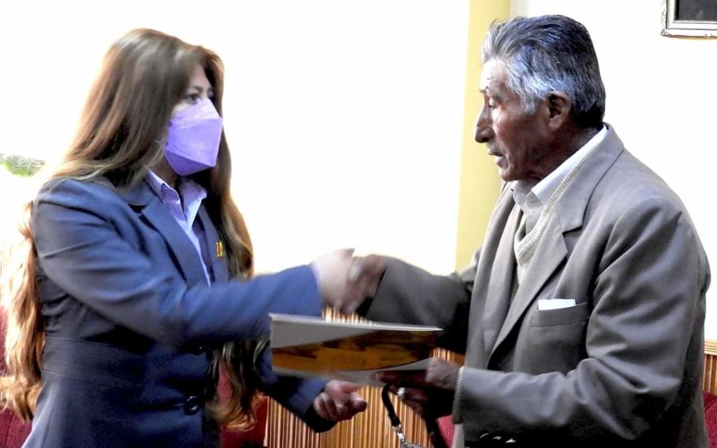 ORURO_CREDENCIALES_01