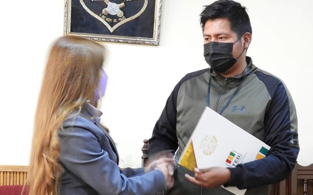 ORURO_CREDENCIALES_02