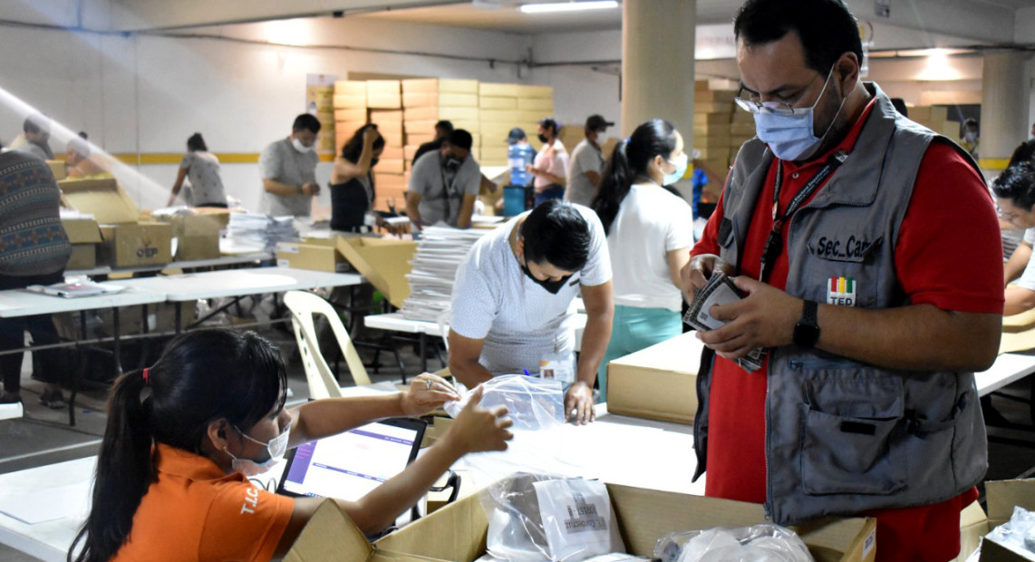 SCZ_MALETAS_ELECTORALES_03