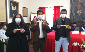 Autoridades del TSE y TED Santa Cruz posesionan a tres Oficiales de Registro Civil e inauguran oficinas en Vallegrande