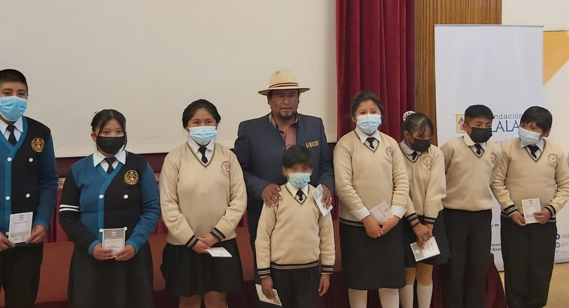 LPZ_CREDENCIALES_GOB_ESTUDIANTILES_03