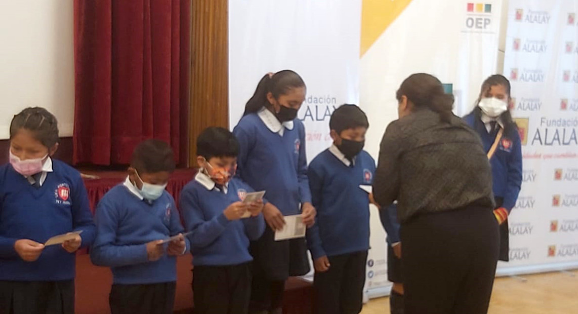 LPZ_CREDENCIALES_GOB_ESTUDIANTILES_05