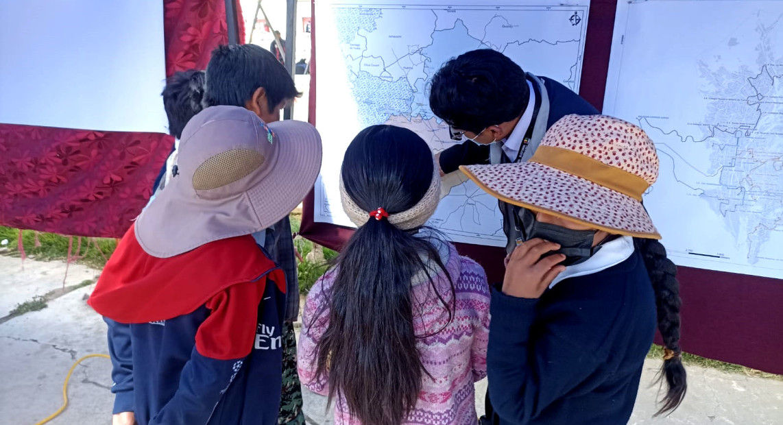 LPZ_LAJA_FERIADELAS DEMOCRACIAS_07