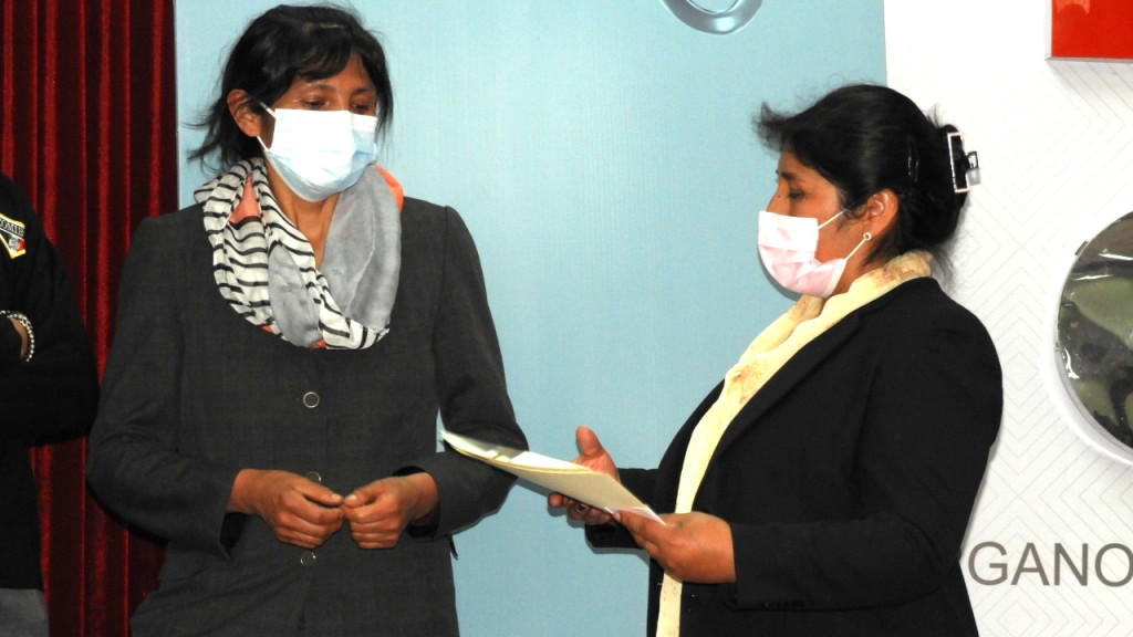 ORURO_RECONOCIMIENTO_ESTUDIANTES_03