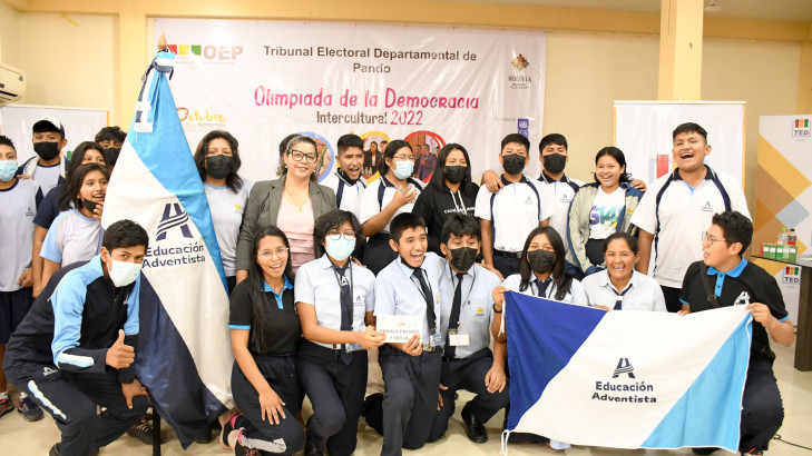 PANDO_UE_BAKER_1_LUGAR