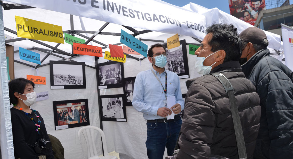TSE_FERIA_DEMOCRACIAS_24