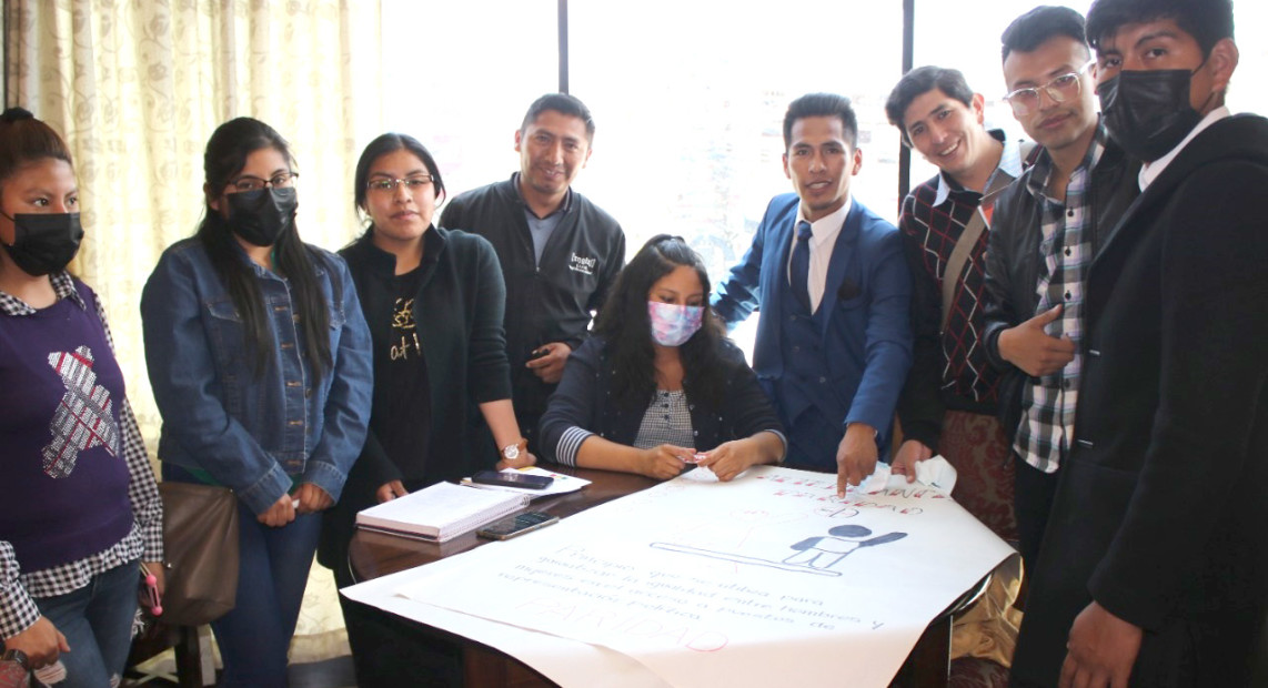 ORURO_TALLER_DIRIGENTES_ESTUDIANTILES_04