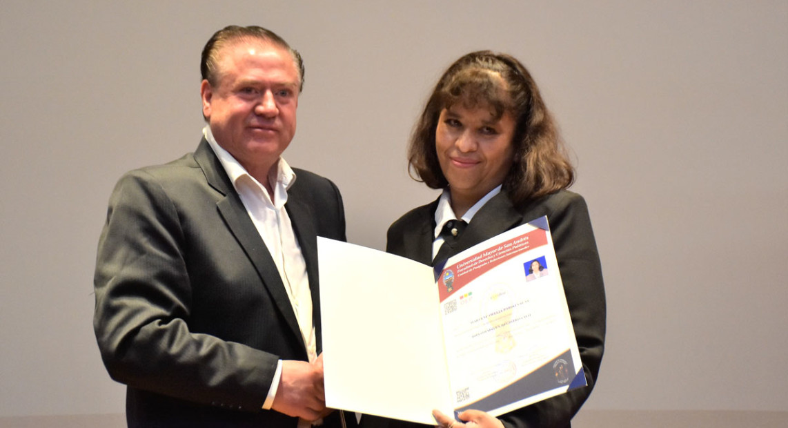 ENTREGA_CERT_DIPLOMADO_UMSA_04