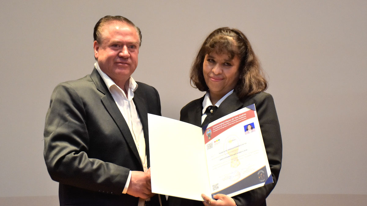 ENTREGA_CERT_DIPLOMADO_UMSA_04