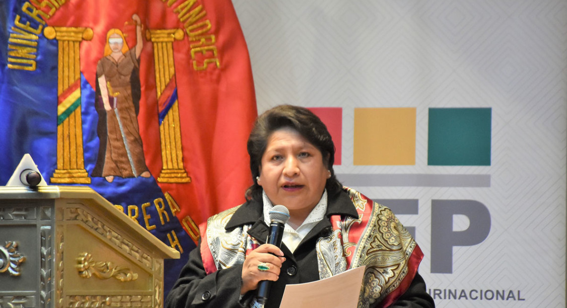 ENTREGA_CERT_DIPLOMADO_UMSA_05