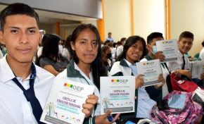 TED Tarija: estudiantes de 22 unidades educativas de Yacuiba se capacitan para conducir la elección de gobiernos estudiantiles el 31 de marzo