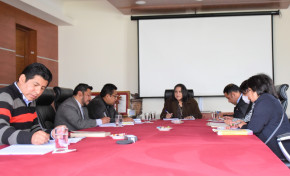 TSE informa a la Comisión de Constitución sobre procedimientos y plazos para la realización de las elecciones judiciales