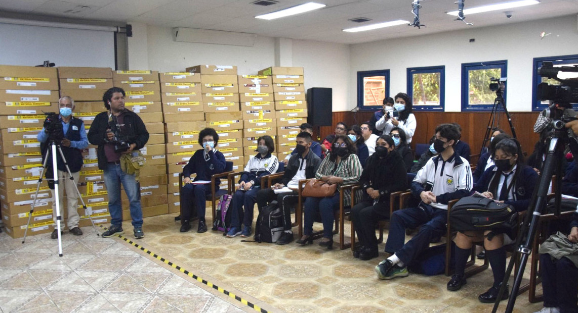 TED_CBBA_MALETAS_GOB_EST_18