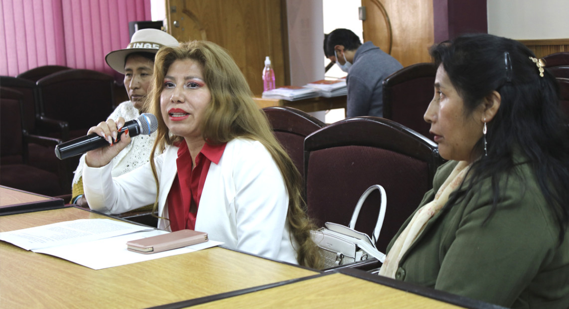 TED_ORURO_00_Dialogo