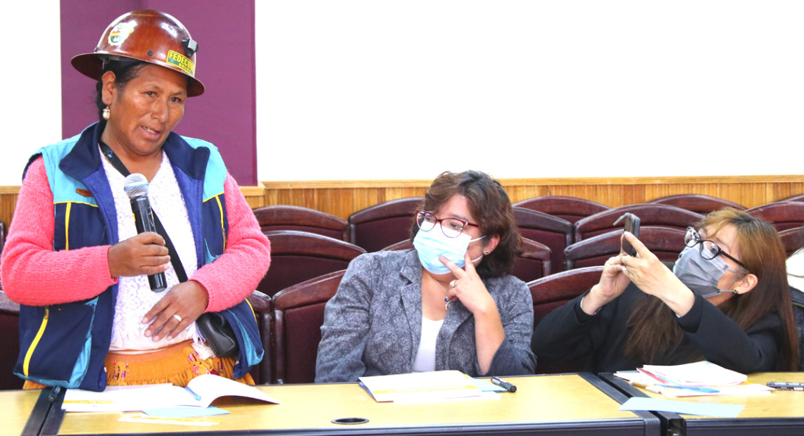 TED_ORURO_01_Dialogo