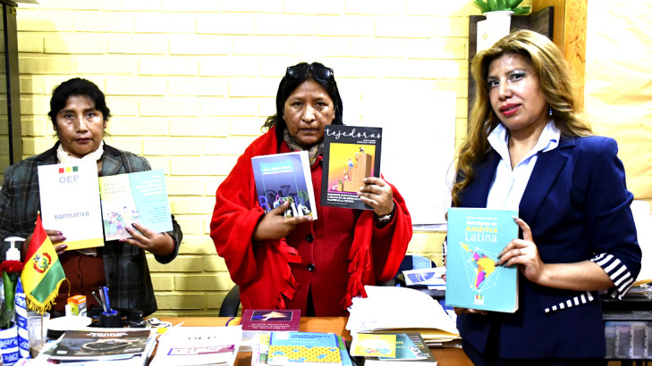 TED_ORURO_ENTREGA_LIBROS_01