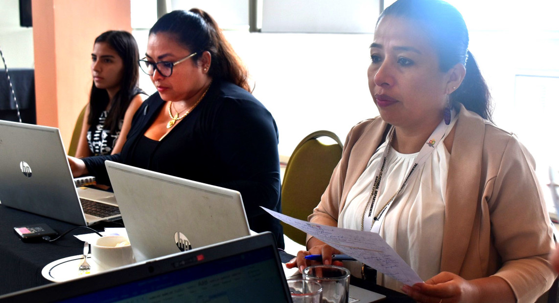 TED_SCZ_DIALOGO_MUJERES_01