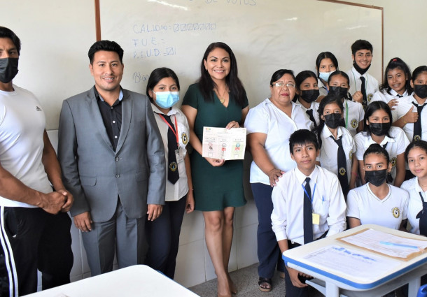 TED Santa Cruz capacita a más de mil estudiantes y maestros del sistema regular