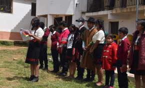 TED Cochabamba: mediante la democracia comunitaria la estudiante Nora Soto es elegida como presidenta de la unidad educativa 2 de Agosto