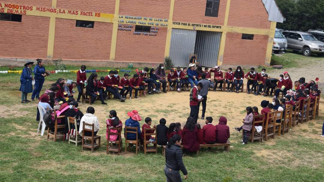 TE_CBBA_GOB_EST_DEM_COM_09