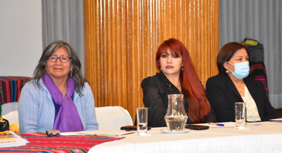 TSE_DIAGLOGO_MUJERES_05