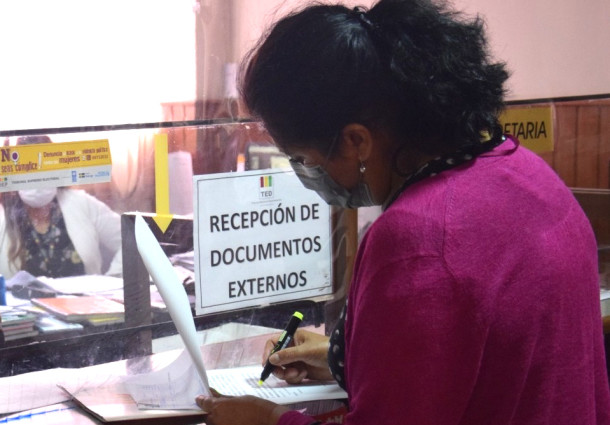 TED Cochabamba recibe 86 solicitudes de trámites para postulaciones al Órgano Judicial y al Tribunal Constitucional Plurinacional