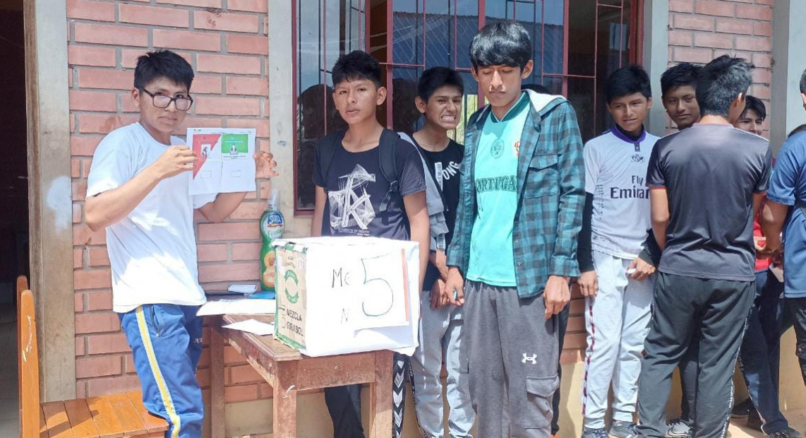 TED LA PAZ GOBIERNOS ESTUDIANTILES 03