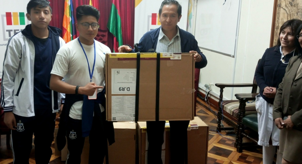 TED LA PAZ GOBIERNOS ESTUDIANTILES 06