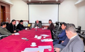 Autoridades del TSE se reúnen con diputados de CC para informar el procedimiento y la necesidad de actualizar la plataforma biométrica