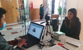 Más de cuatro mil jóvenes orureños de 18 años se registran en el Padrón Electoral Biométrico en el primer trimestre de 2023