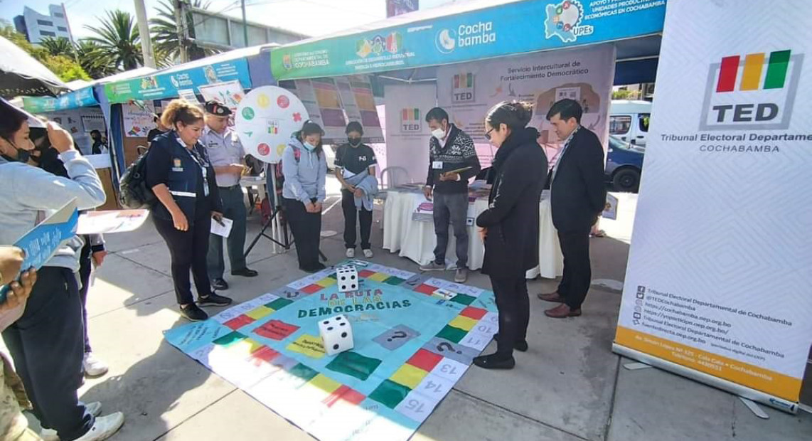 TED CBBA PART FERIA DÍA CONTRA R&D 04