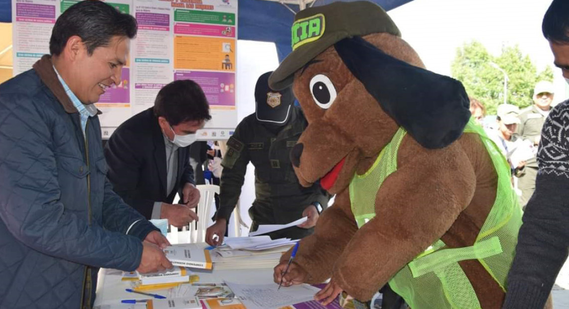 TED CBBA PART FERIA DÍA CONTRA R&D 11