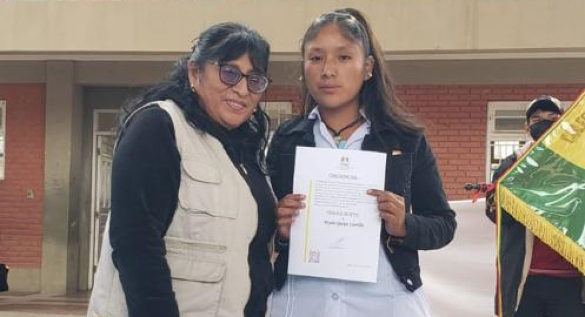 TED CHUQ GB. EST. CREDENC 02