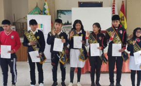 TED Chuquisaca entrega credenciales en los distritos educativos rurales del departamento