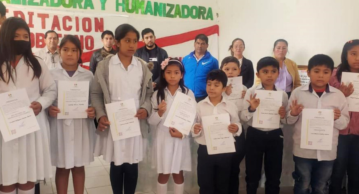 TED CHUQ GB. EST. CREDENC 09