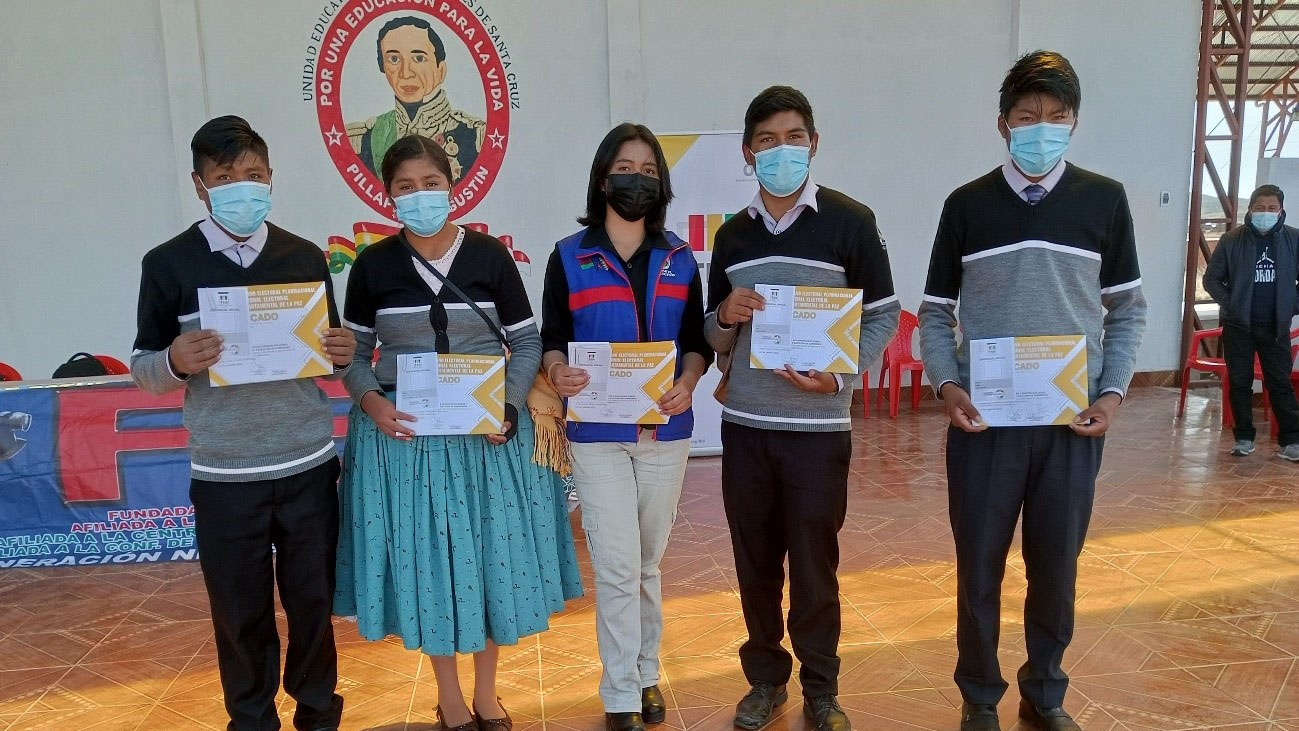 TED LA PAZ ENT CREDENCIALES 02