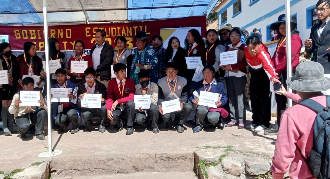 TED LPZ CREDENCIALES GOB EST 02