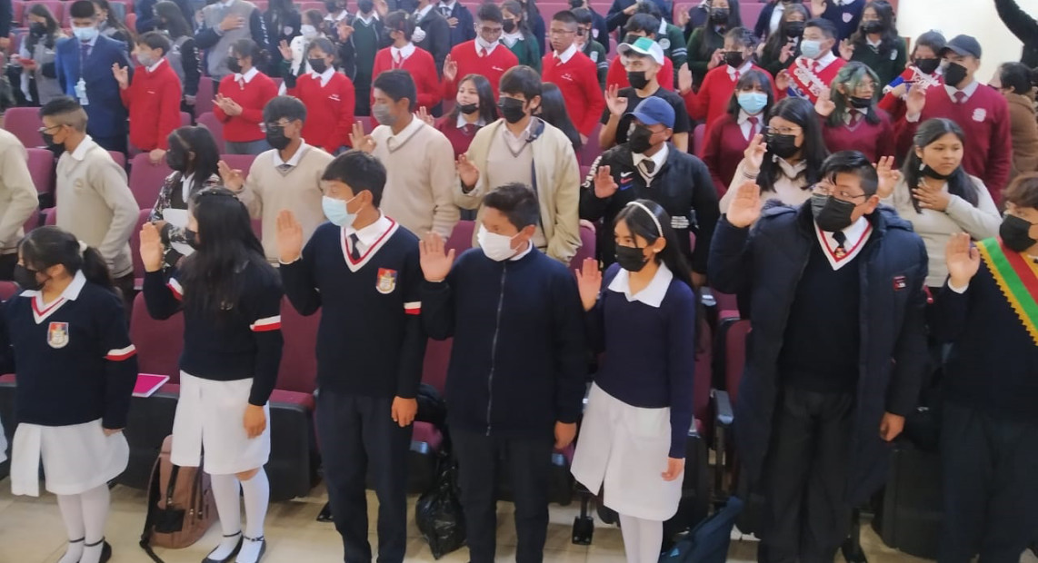 TED LPZ ENTREGA DE CREDENCIALES 05