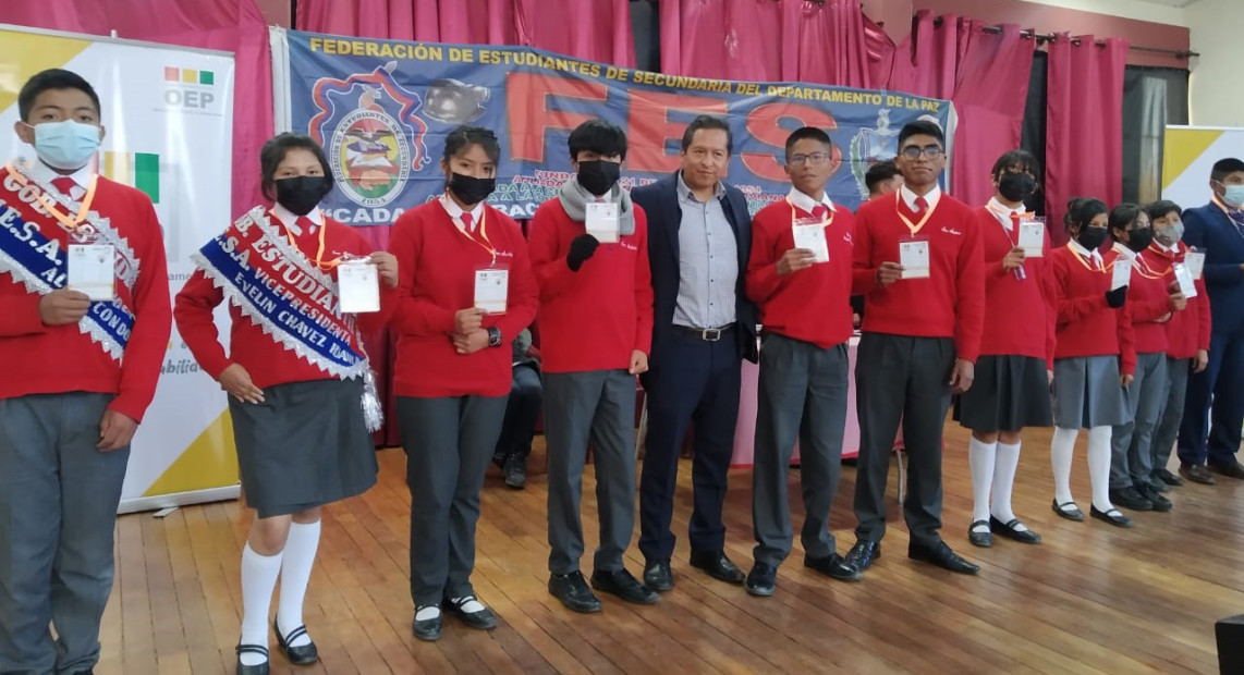 TED LPZ ENTREGA DE CREDENCIALES 14