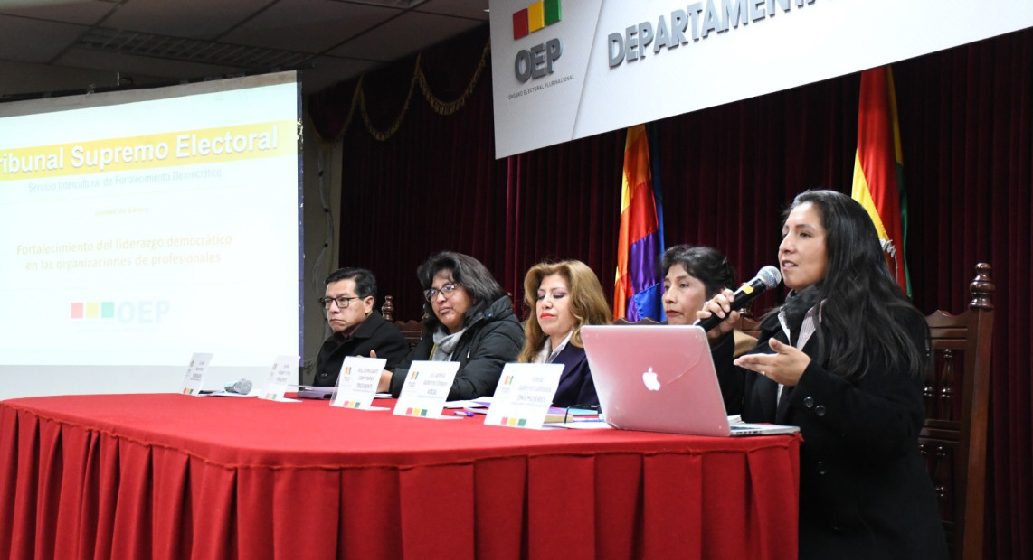 TED ORURO SIMPOSIO 04