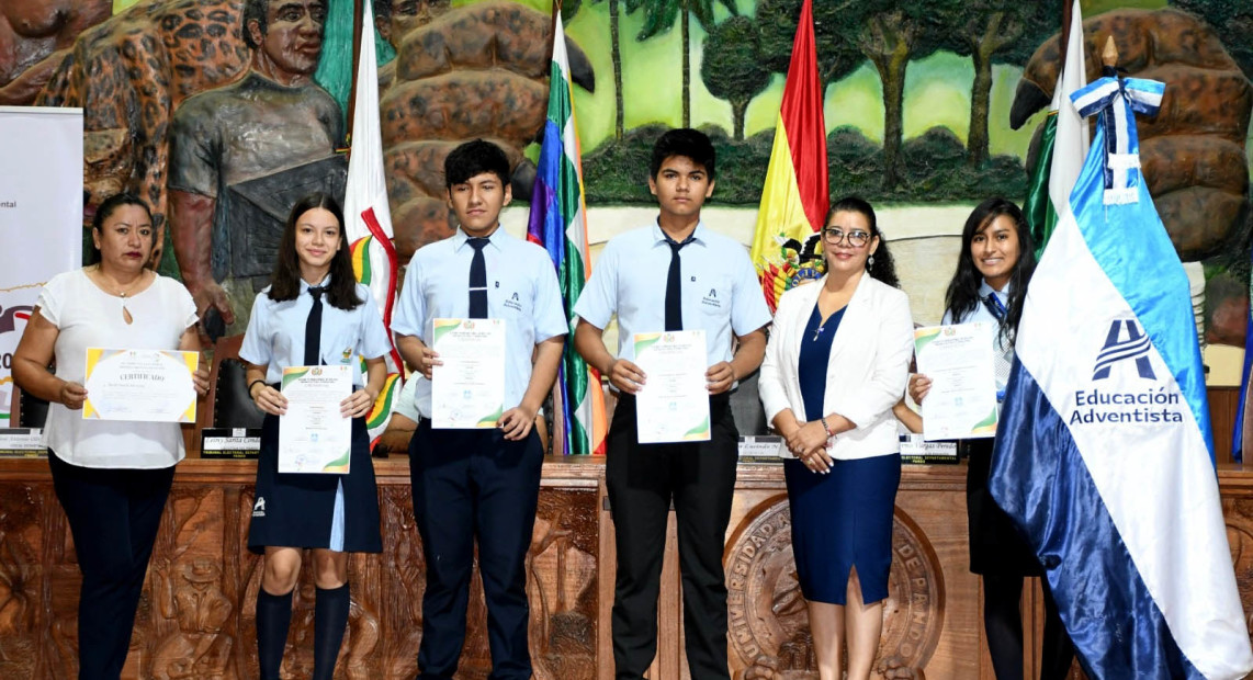 TED PANDO ENT CREDENC 04