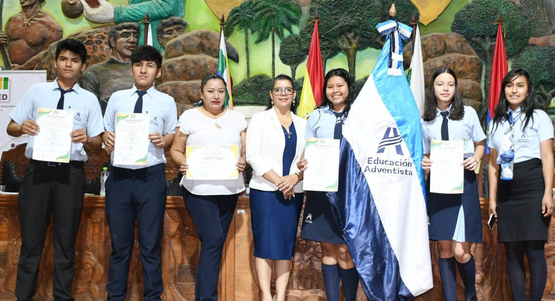 TED PANDO ENT CREDENC 20