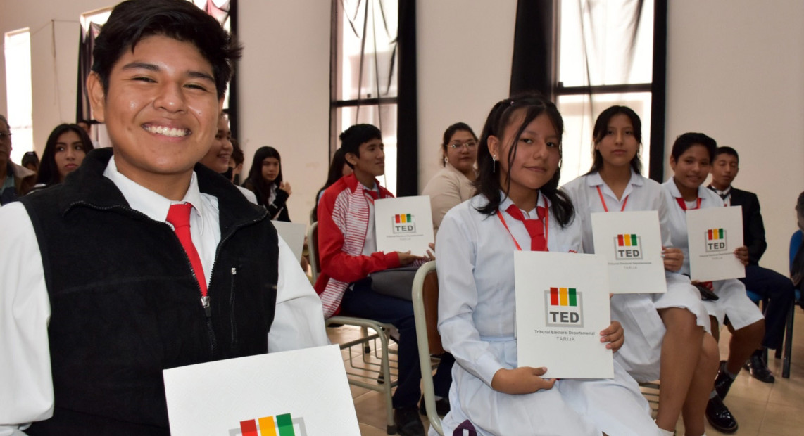 TED TJA CREDENCIALES 08