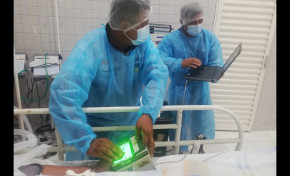 Serecí Pando otorga certificado de nacimiento a mujer paciente de UTI del hospital Galindo de Cobija