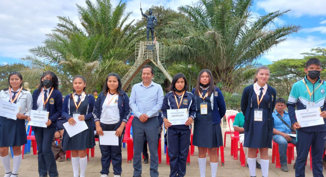 TED LP UE PROV FRANZ TAMAYO 05