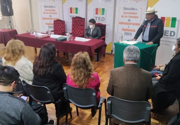 TED La Paz entrega credenciales a las ocho nuevas autoridades de Cotel RL