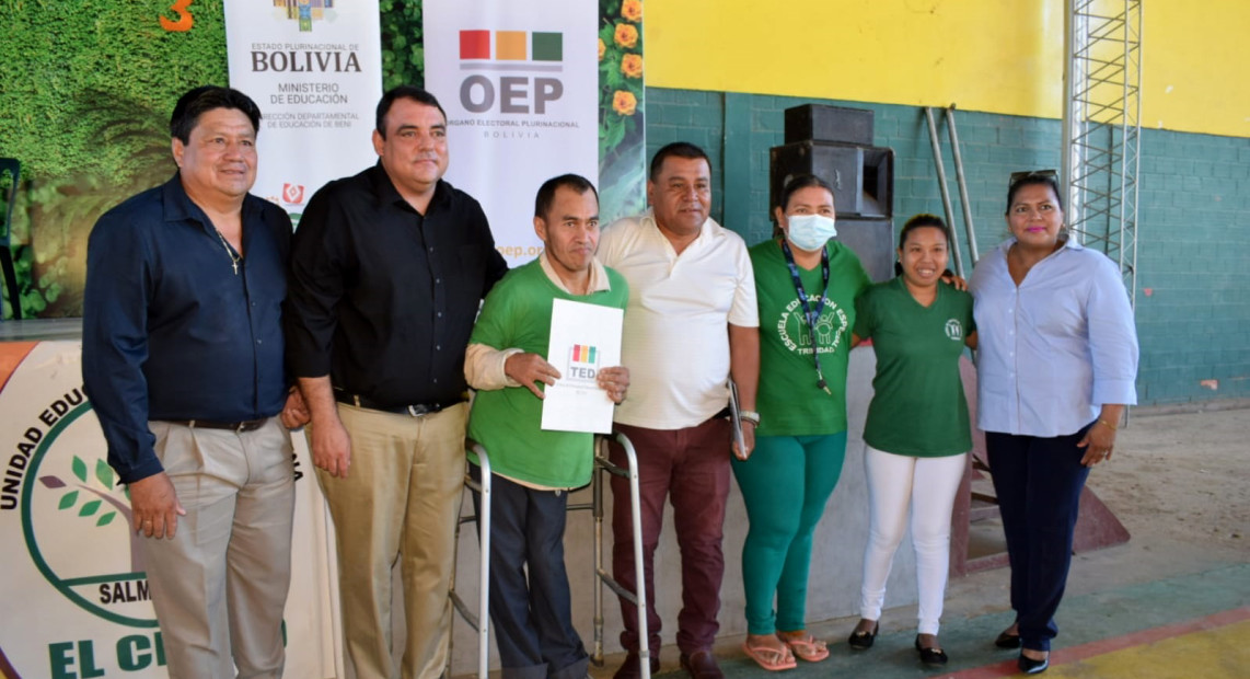 VOCAL DEL TED BENI CARLOS ORTIZ