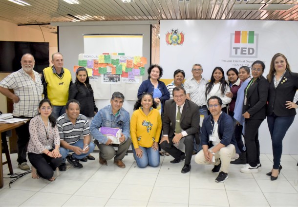 Santa Cruz: TSE y TED sostuvieron una reunión de acercamiento con representantes de Control Social