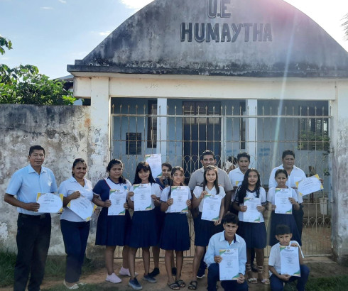 entrega credenciales ue Humaytha