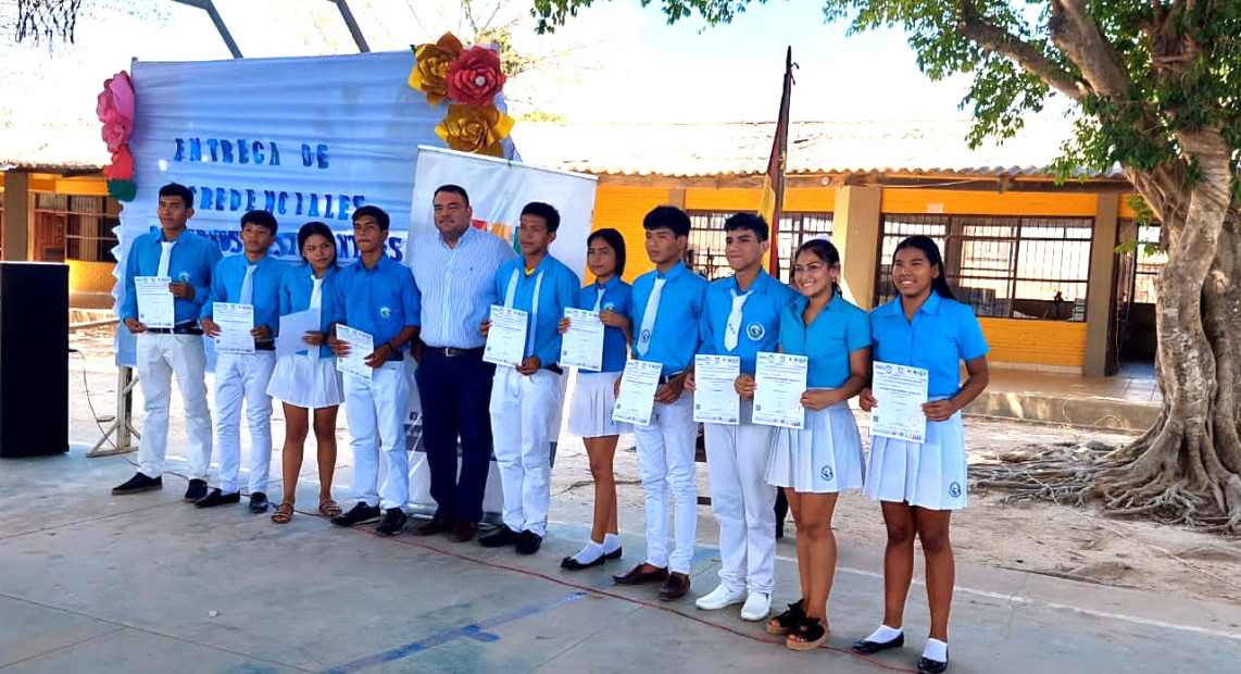 TED BENI CREDENCIALES 02